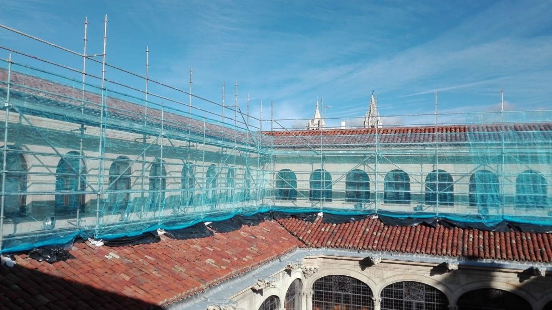 PALACIO DE LOS GUZMANES